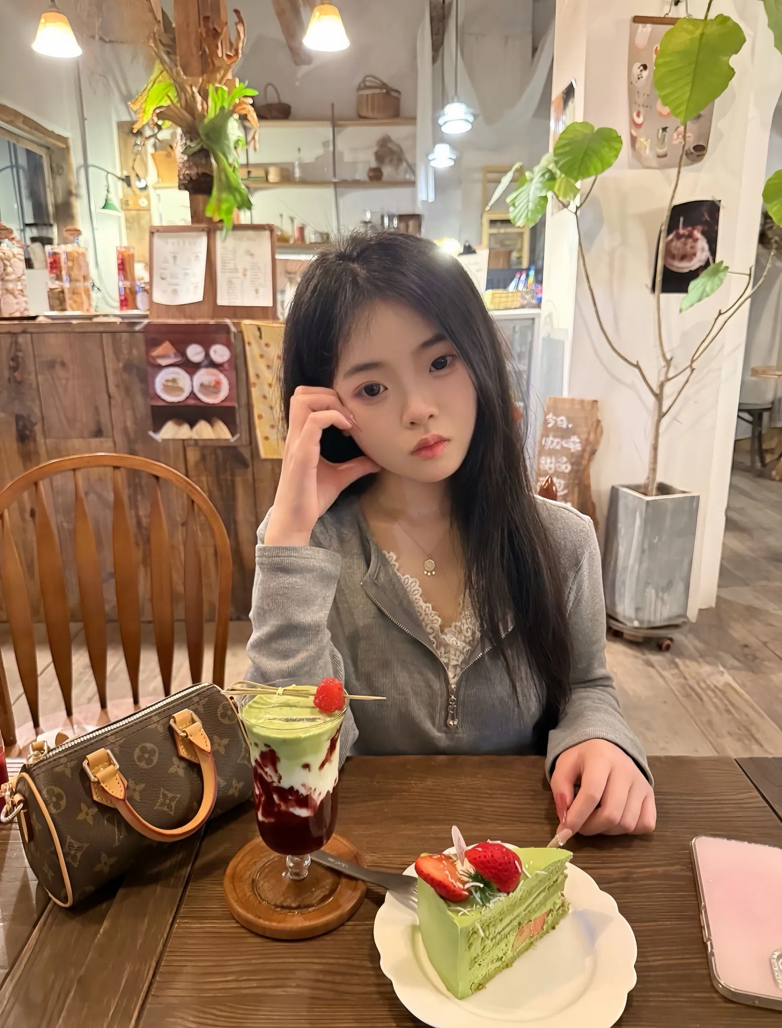 依依 嫩嫩嫩 Gallery 4