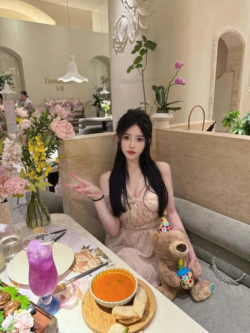 272网红洋气纯欲叶瑾儿 Gallery 2