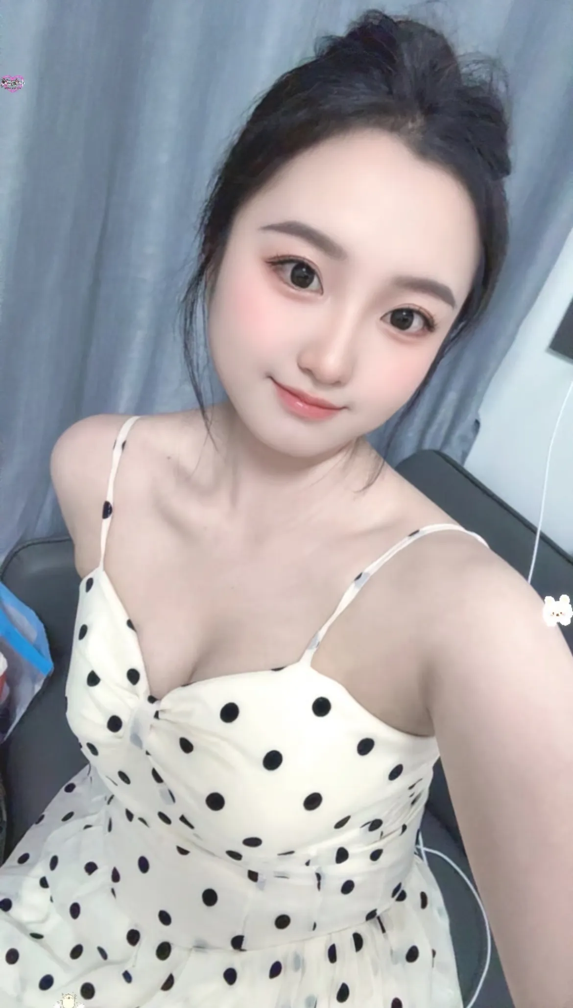 麒麟🏠念兹  刚下海白小甜 Gallery 1