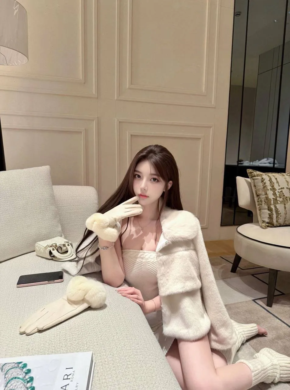 黄浦 婷婷 Gallery 6