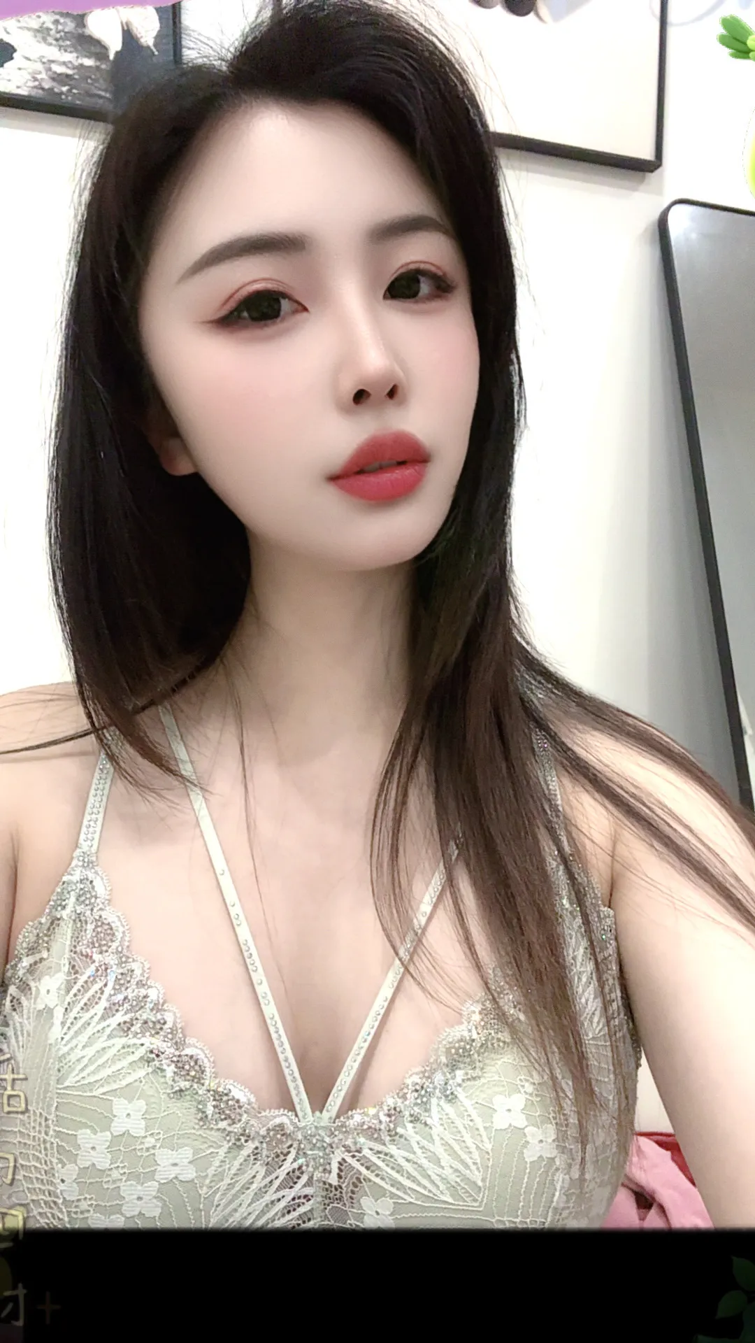 闵行新人如玉 Gallery 1