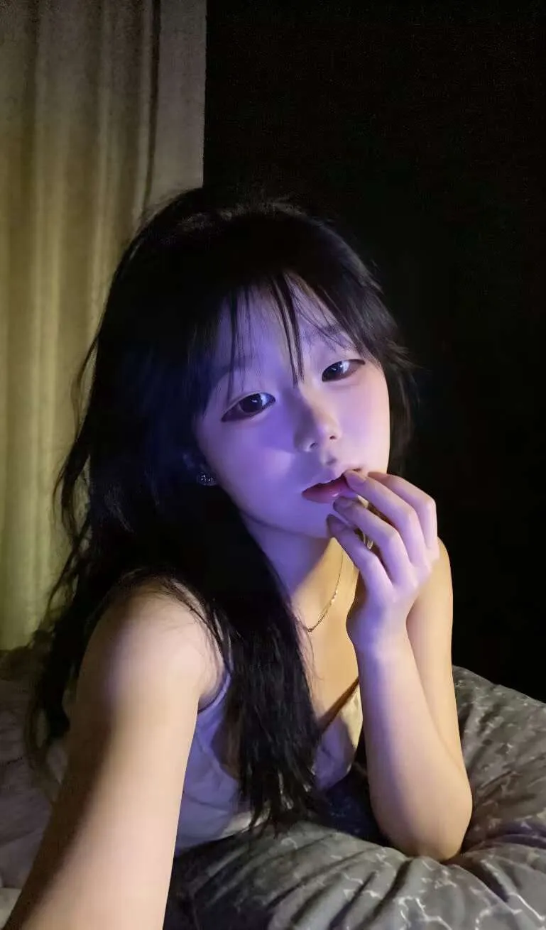 浦东  蕾蕾 Gallery 6