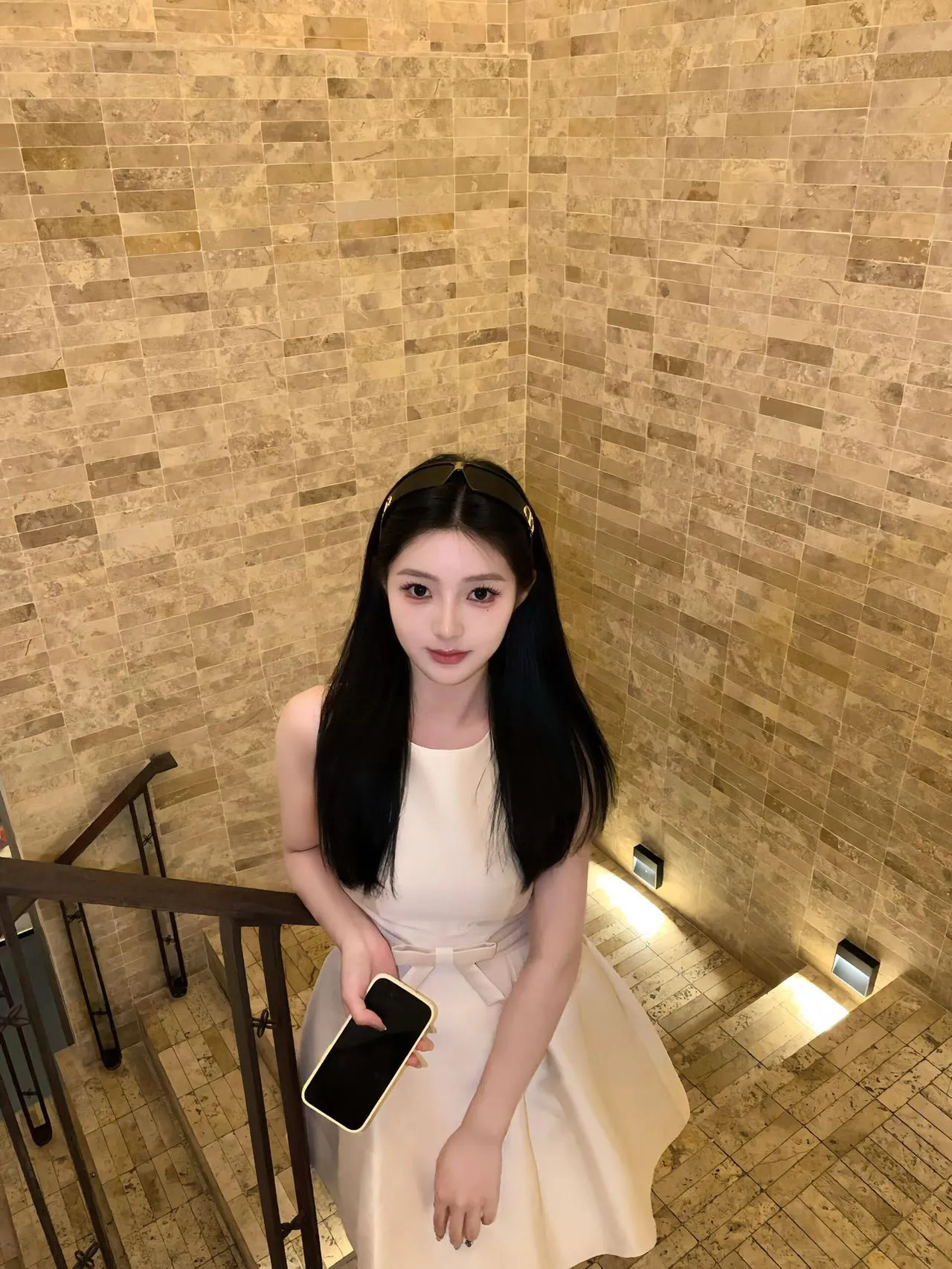 气质萝莉甜美校花「屁屁」🉑wt Gallery 4