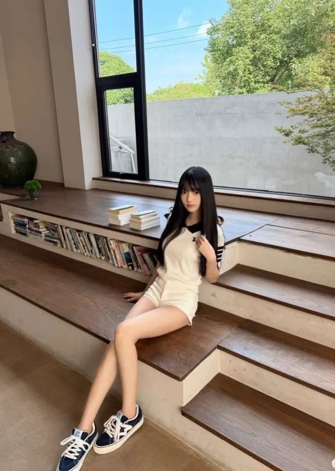 a631川音学生兼职短开 筷子腿美少女 Gallery 5