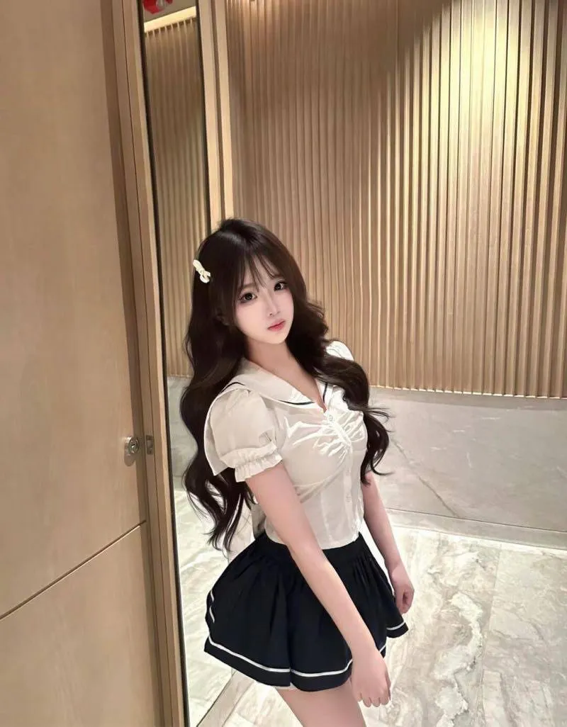 浦东木子 学妹兼职三点粉嫩 初次下海特别推荐 Gallery 4