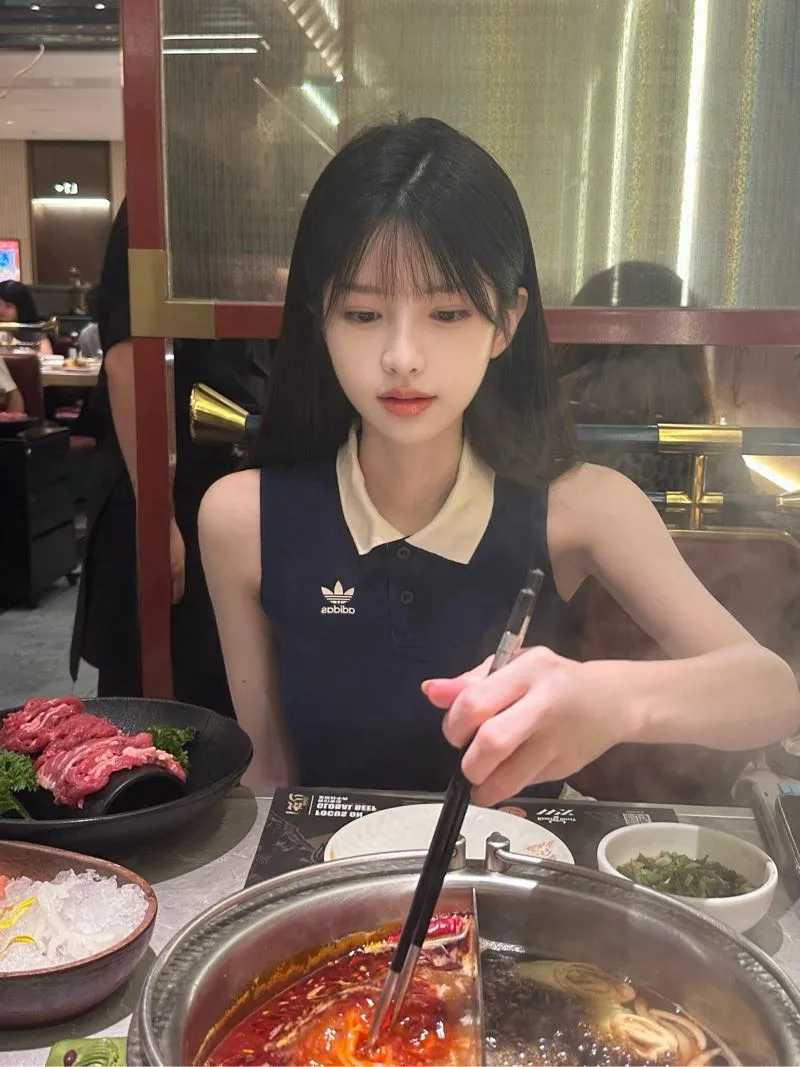 闵行小猫 想做你温柔的小猫咪【上粉下嫩】 Gallery 4