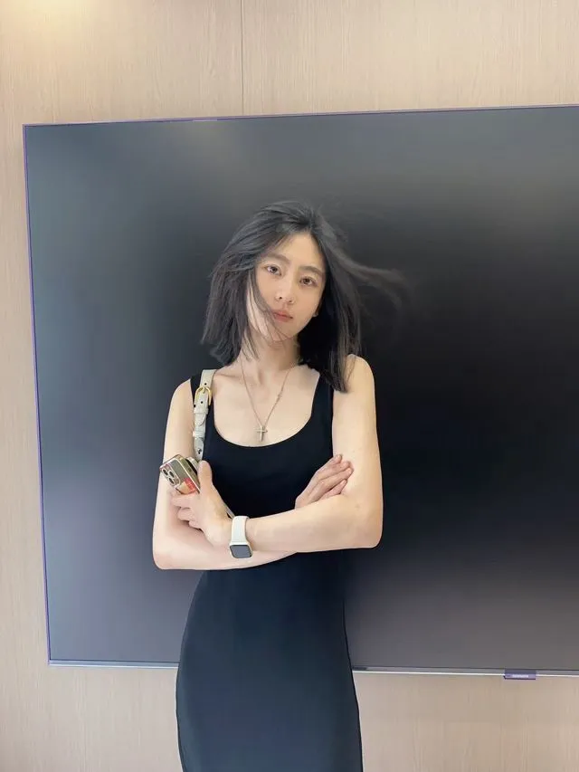 松江极品学妹小七 Gallery 4