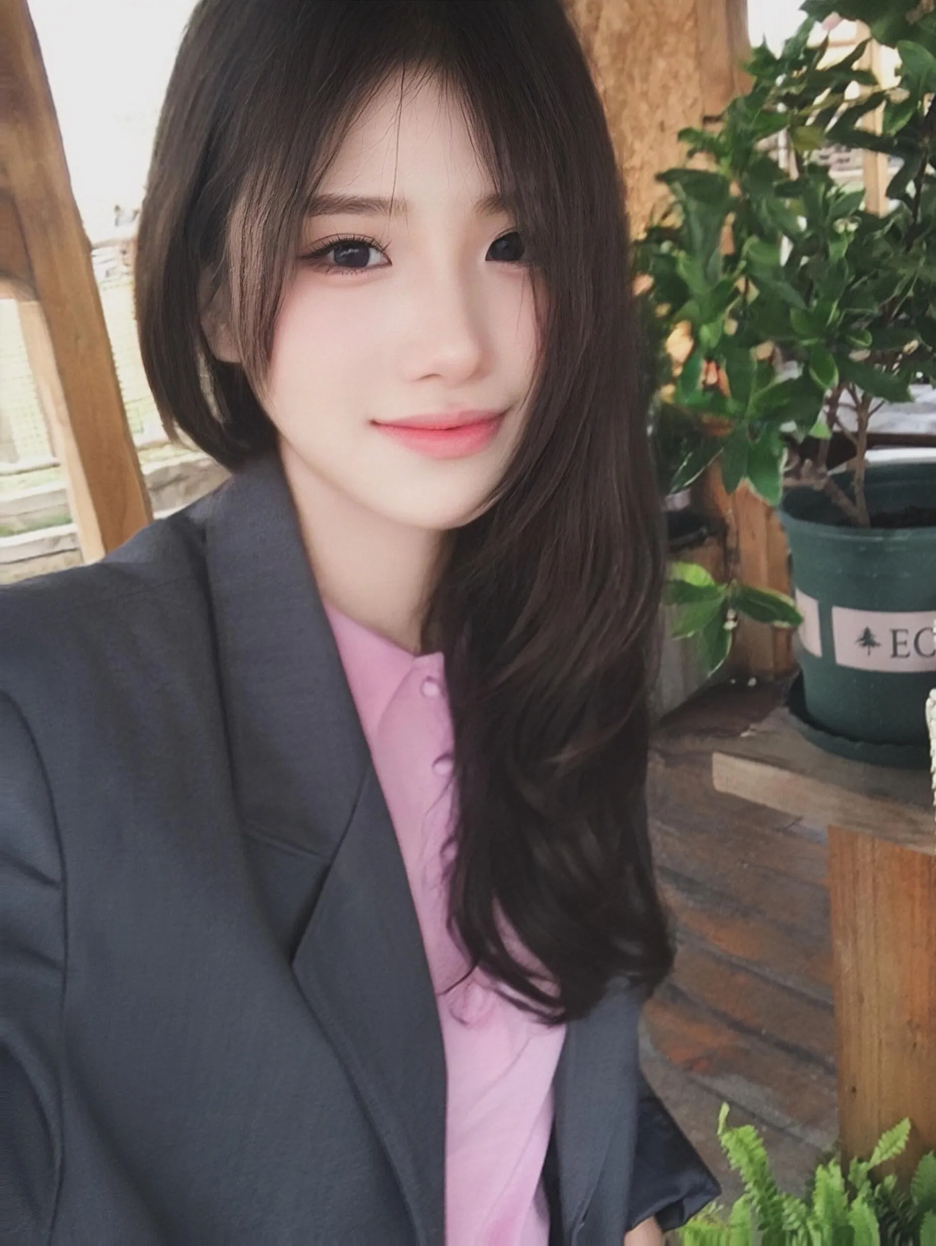 小乔，新人刚下海真人真照乖巧听话 Gallery 3