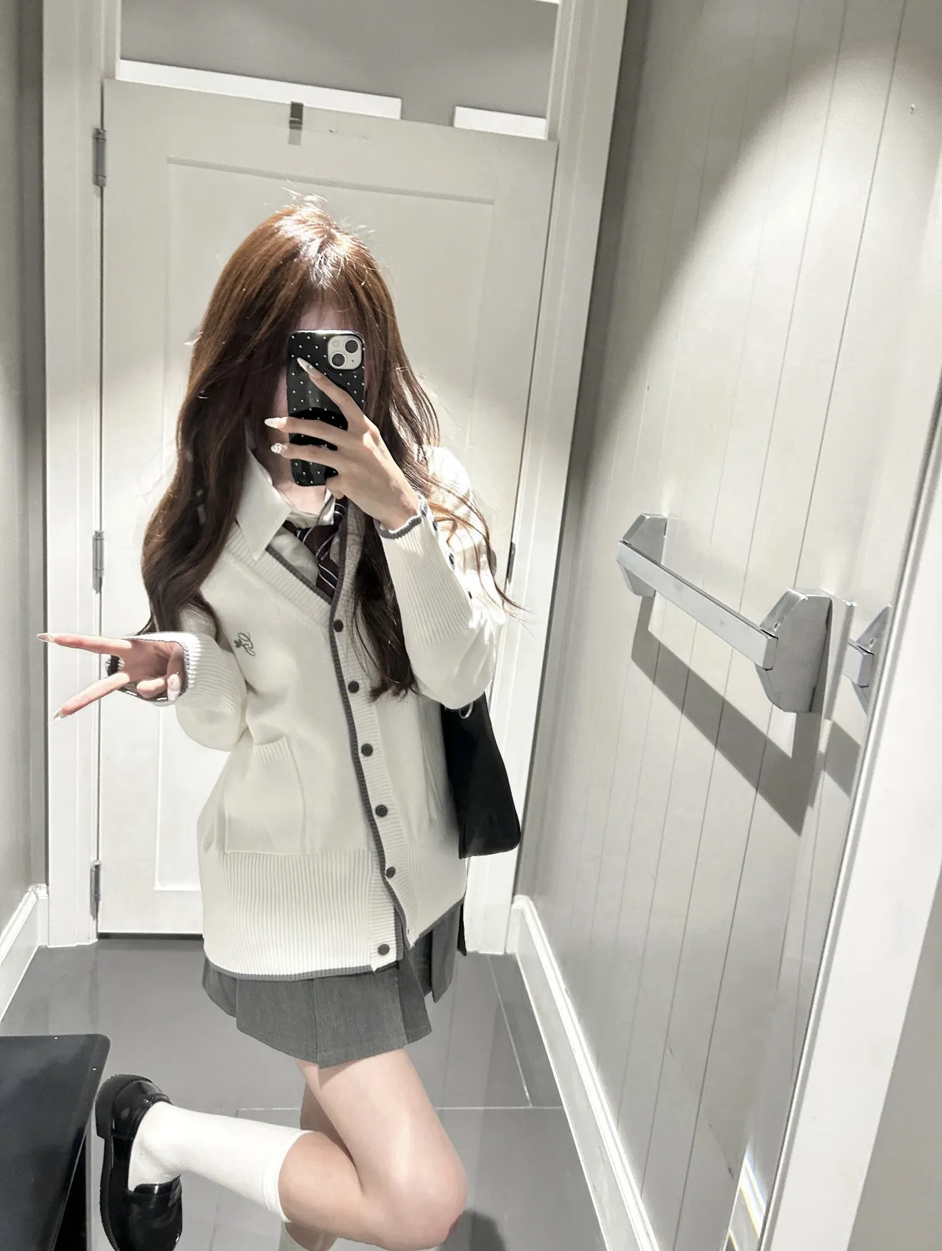 闵行 茶茶 极品学生妹 可爱小萝莉 真人真验证 Gallery 5