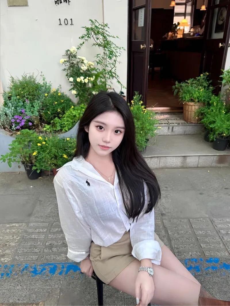 邻家小妹 葵葵 极品白小纯 Gallery 5