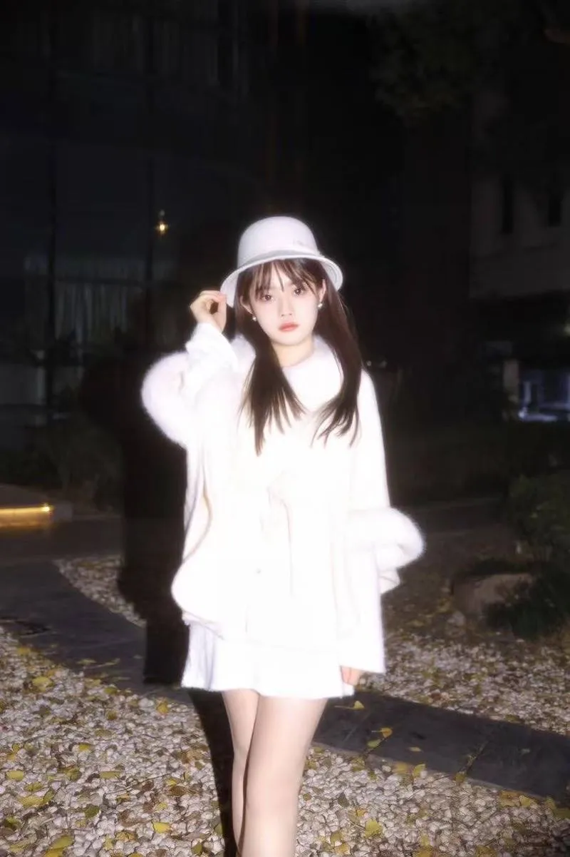 小学妹田甜 课外兼职 Gallery 6