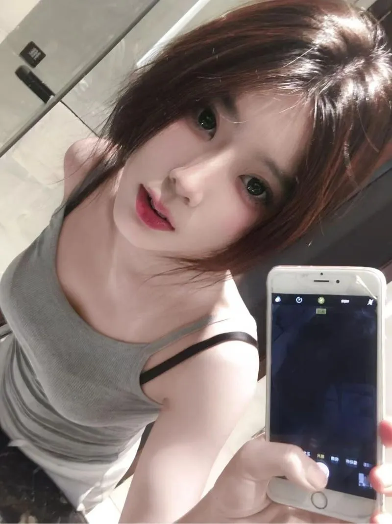 清纯白嫩小纯 春春 Gallery 3