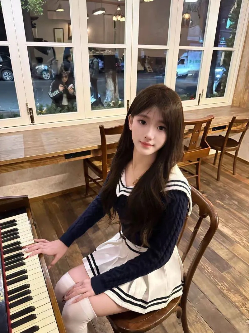 宝山甜妞 小清新新人刚下海短期兼职 Gallery 1