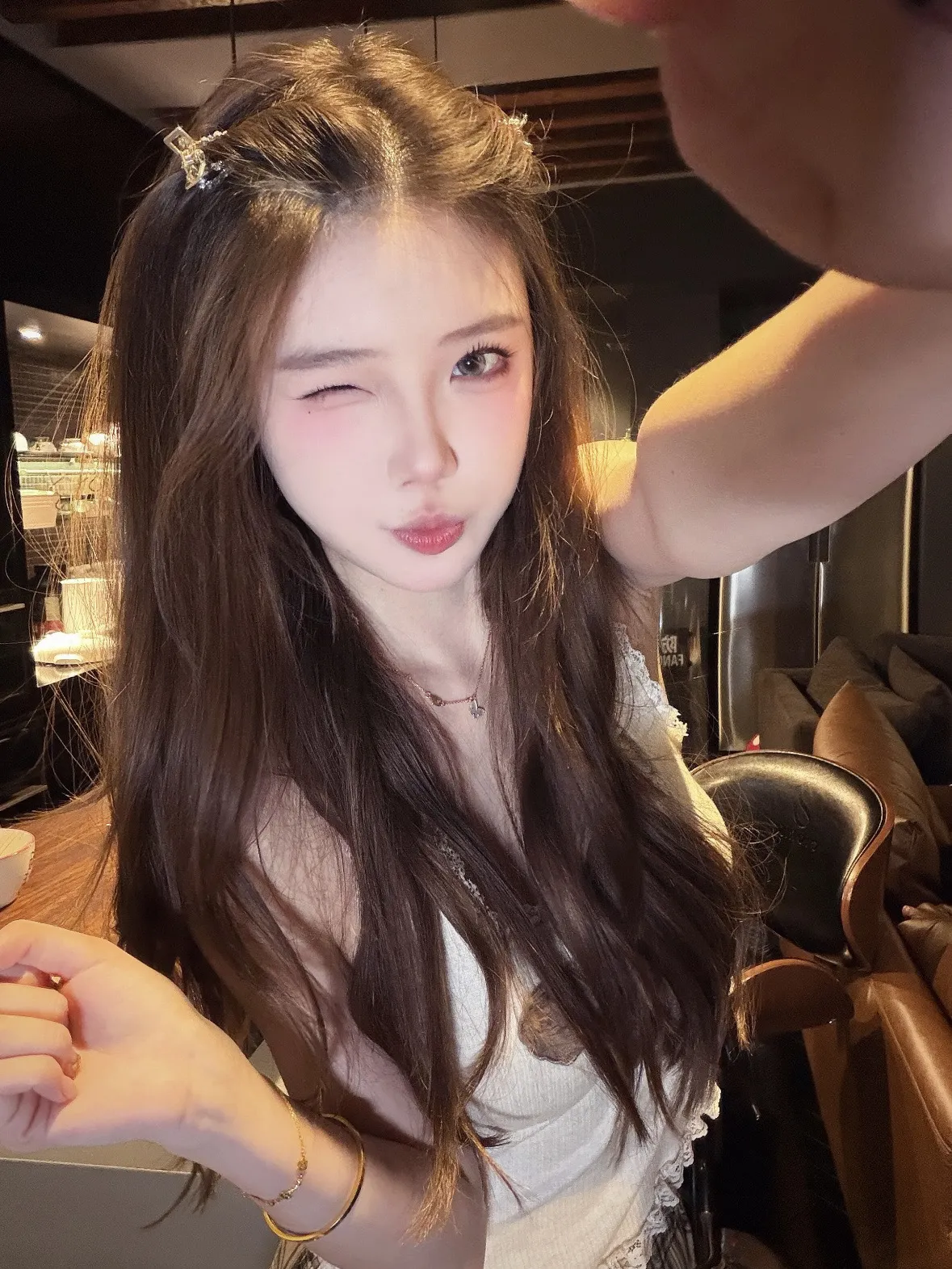 黄浦 娅微 Gallery 4