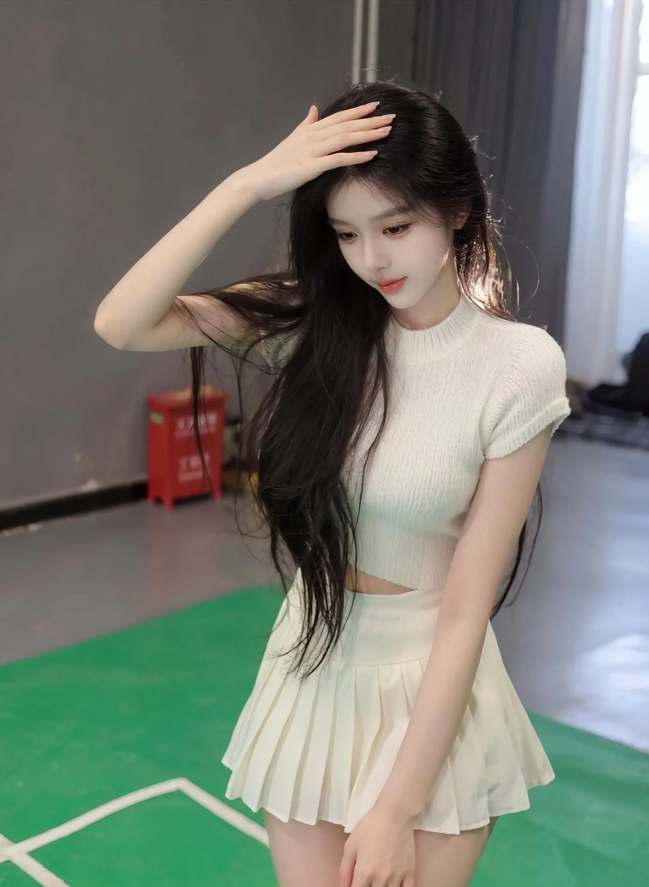 静安硬 W 起 172 极品网红 台湾人 Gallery 6