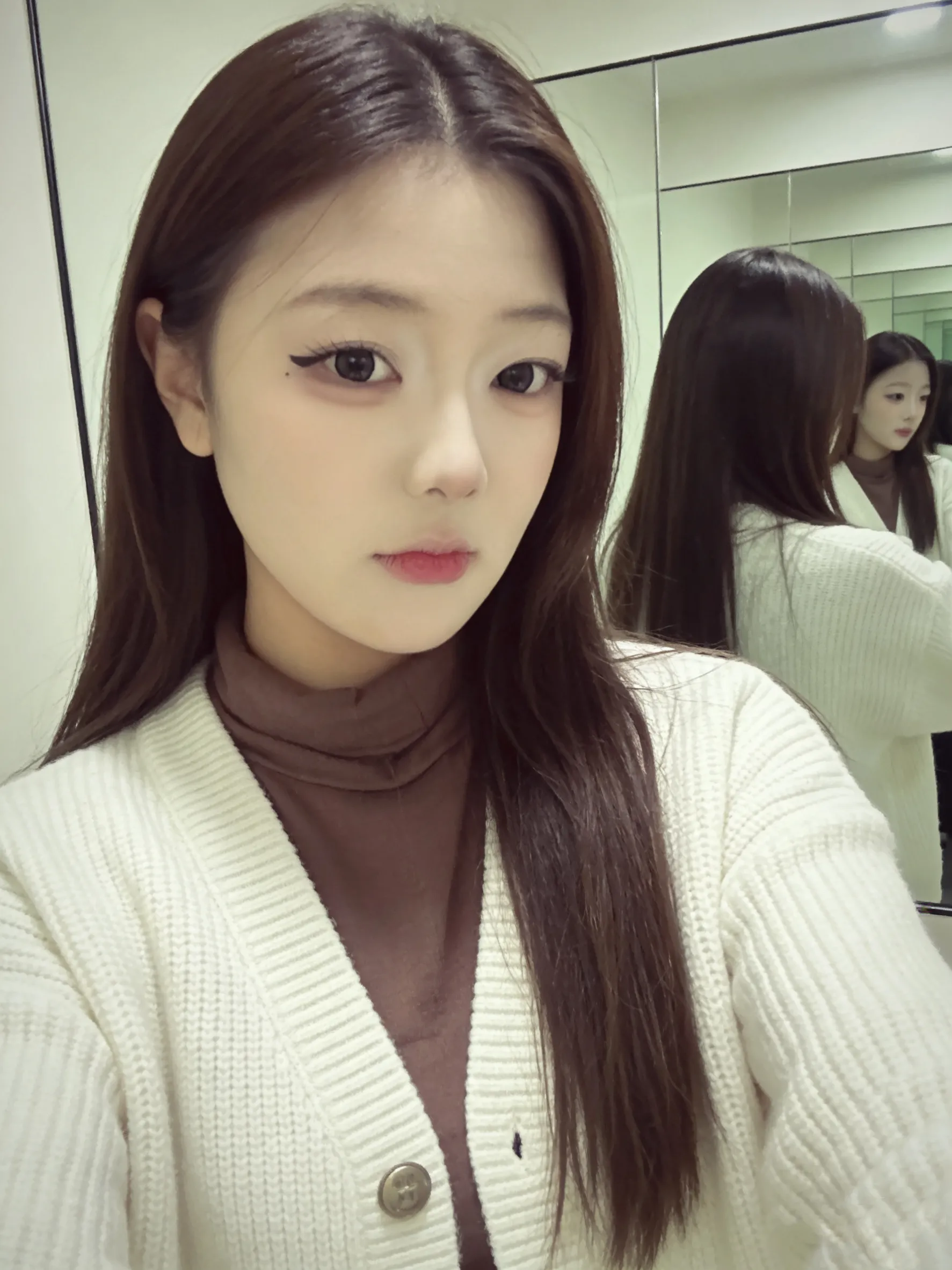 8号新开新人首次下海 08后绝对紧客服亲自试过. Gallery 1