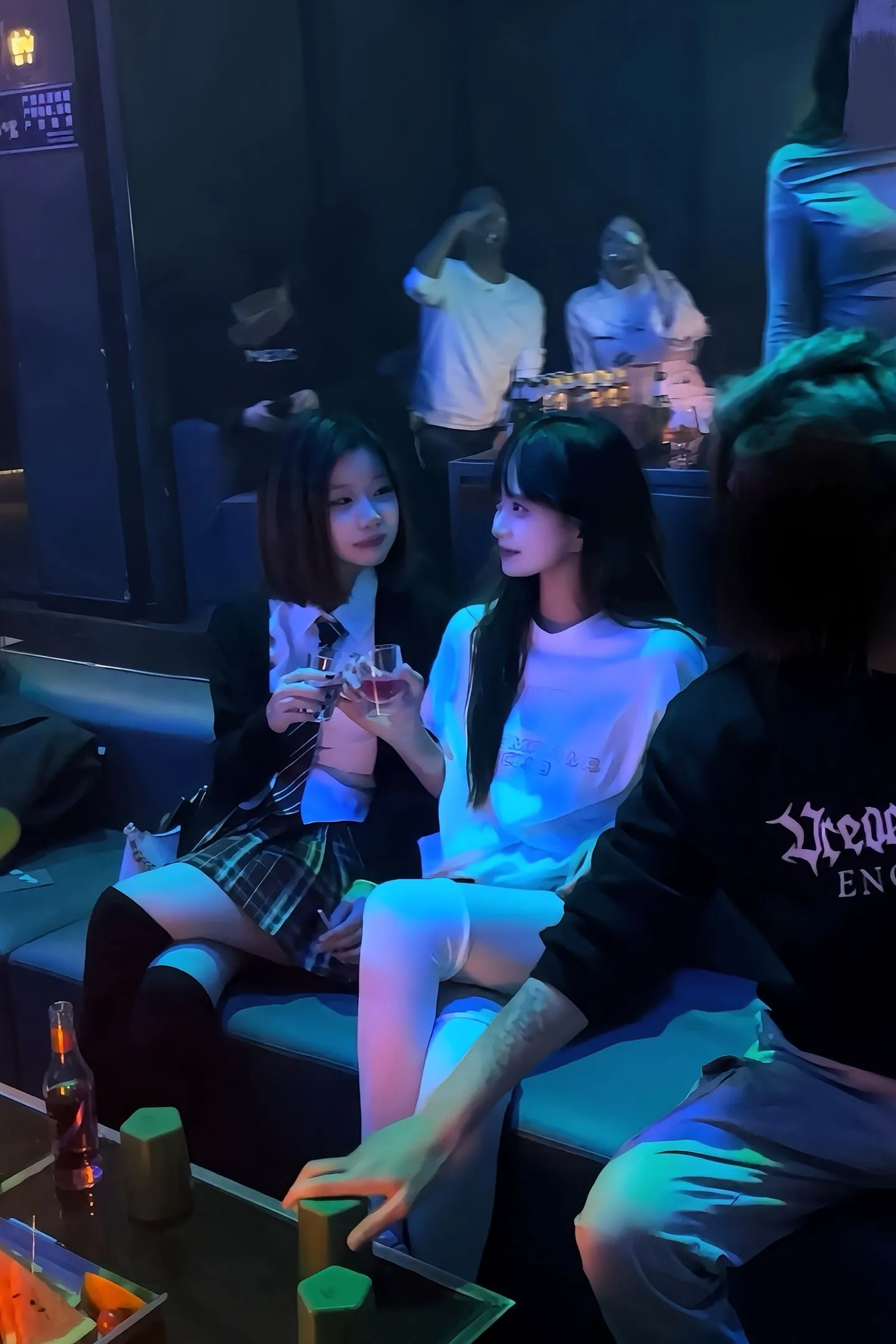 小狐 有点小叛逆需要哥哥的调教 Gallery 4