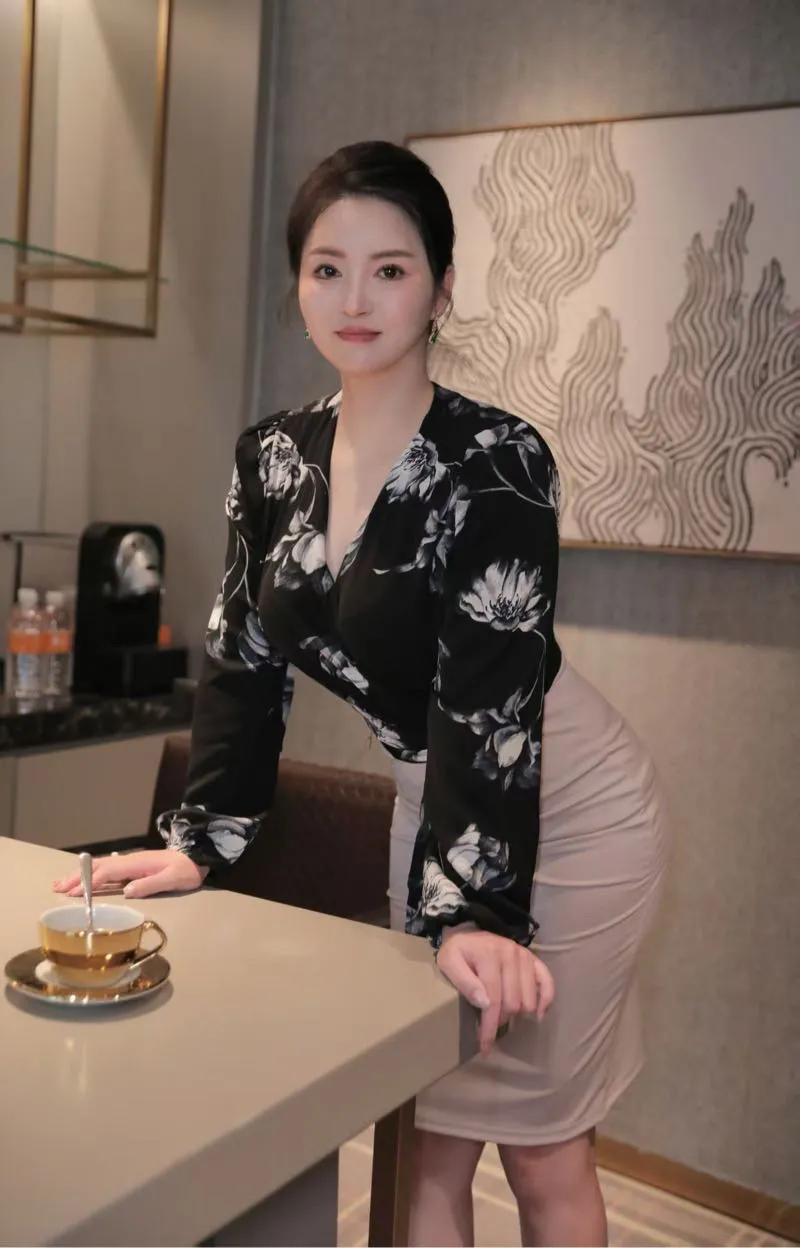 JA2059静安一线天良家少妇 Gallery 5