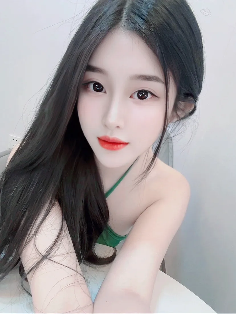 安可 极品反差可纯可御 Gallery 1