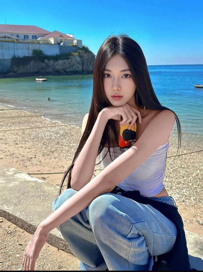 江南美女 文文 刚下💦无风尘气 Gallery 4