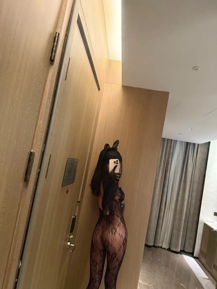 闵行蜜桃 06萝莉 Gallery 3