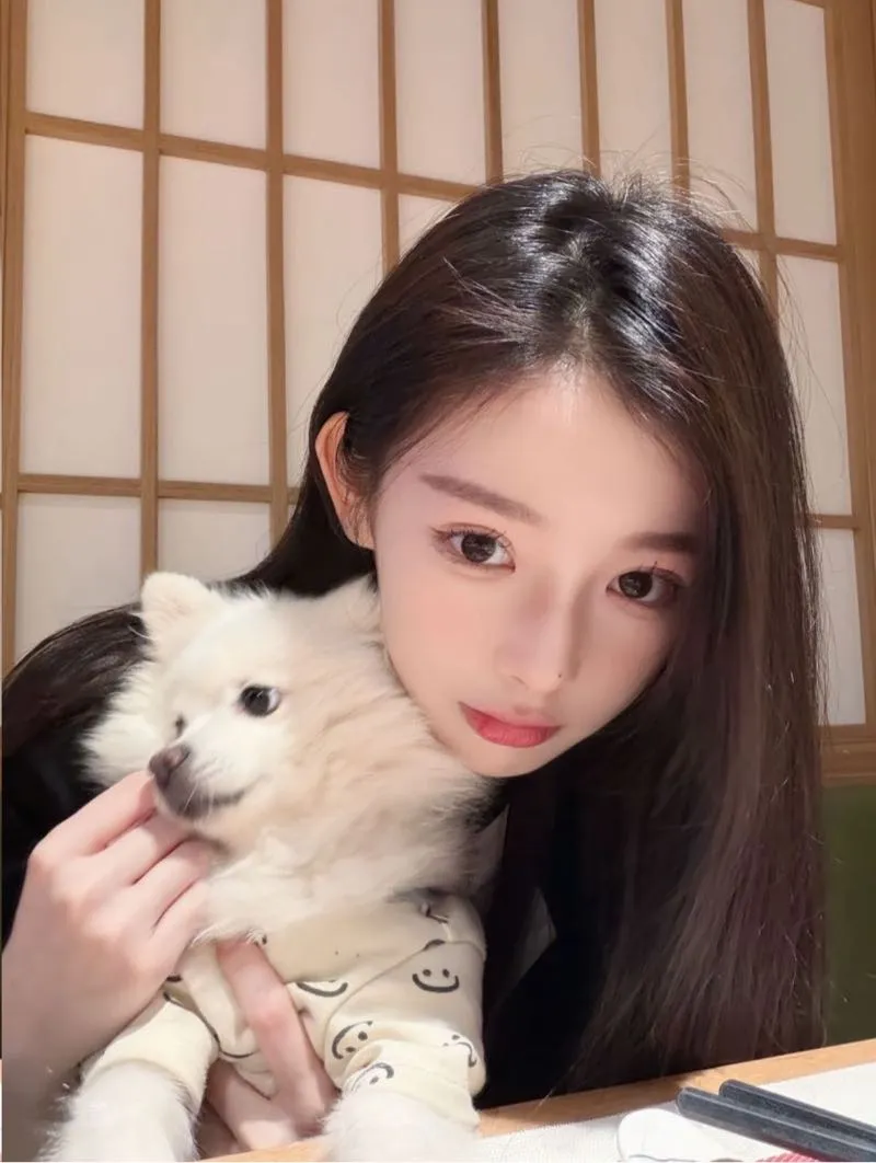 白小纯晓晓 沪上短开 三点粉嫩