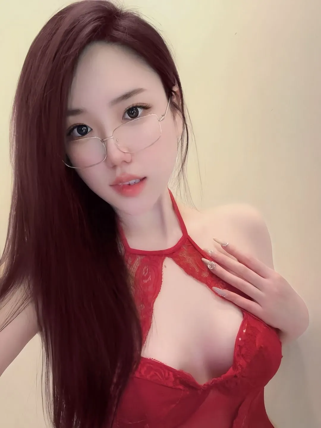 小澜 热情似火想要服务哥哥爸爸们