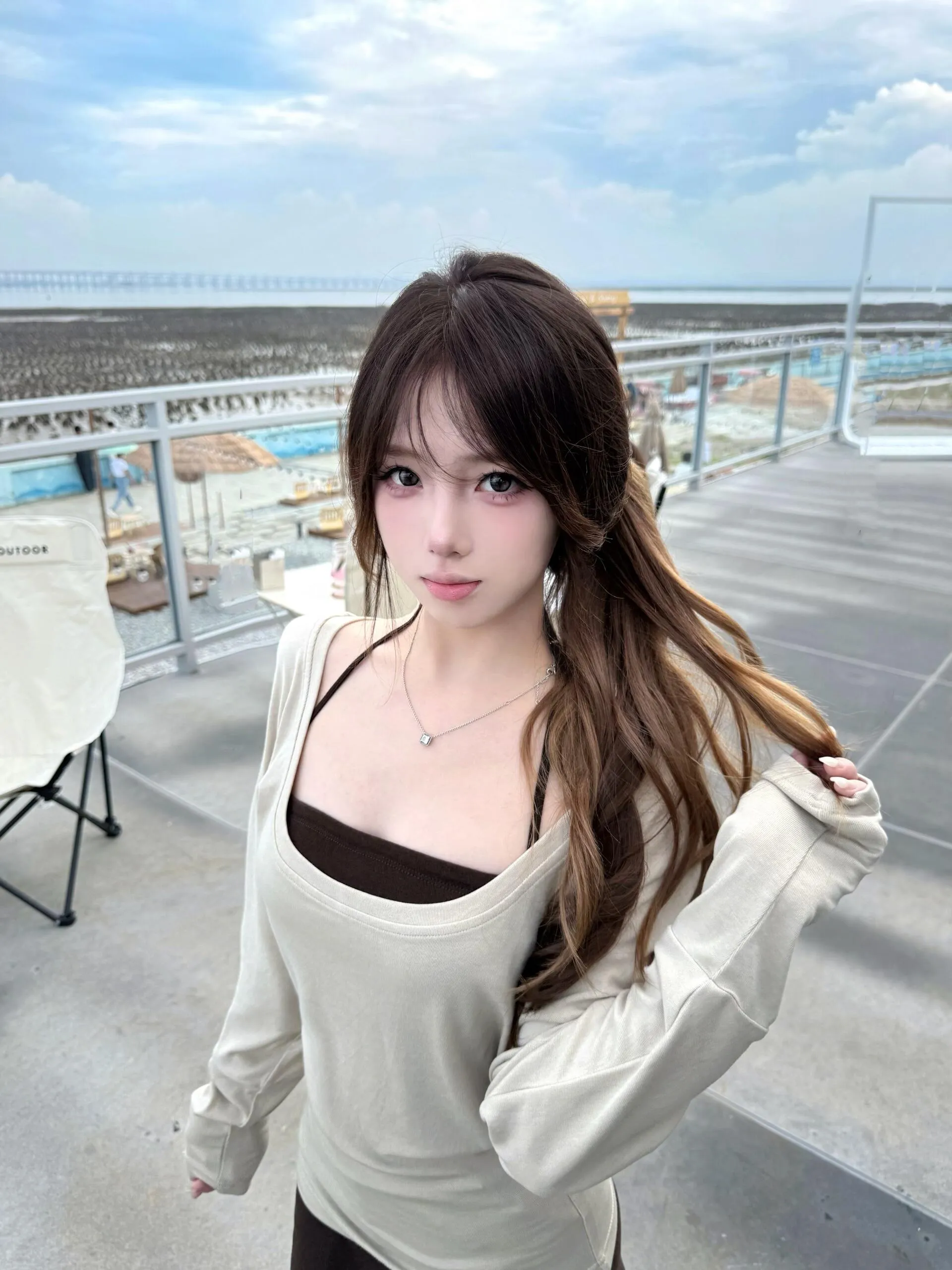 久天🏠 张瑾研 07年年白虎馒头穴 可甜可御 Gallery 6