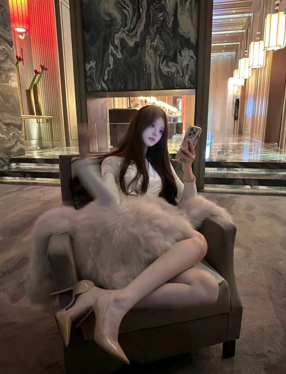 纯欲系甜妹女大学生大长腿 小风筝 Gallery 3