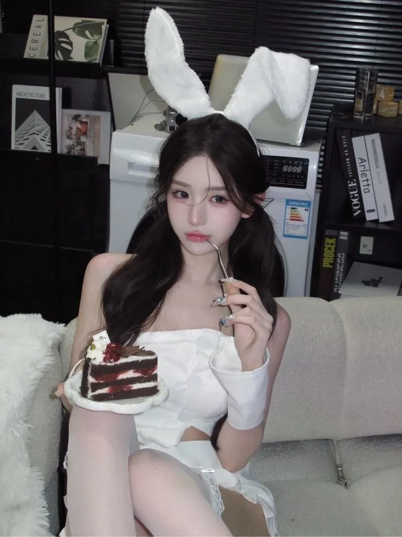 普陀 棉棉 纯情美少女 奶白肌肤