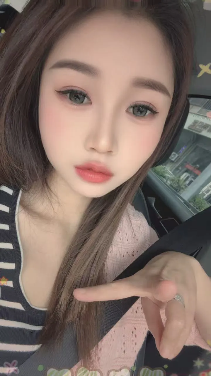 奉贤新下海兼职小青 Gallery 1