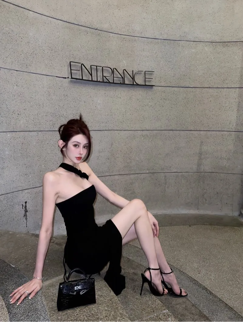 Y4501A-177 浦东极品气质车模