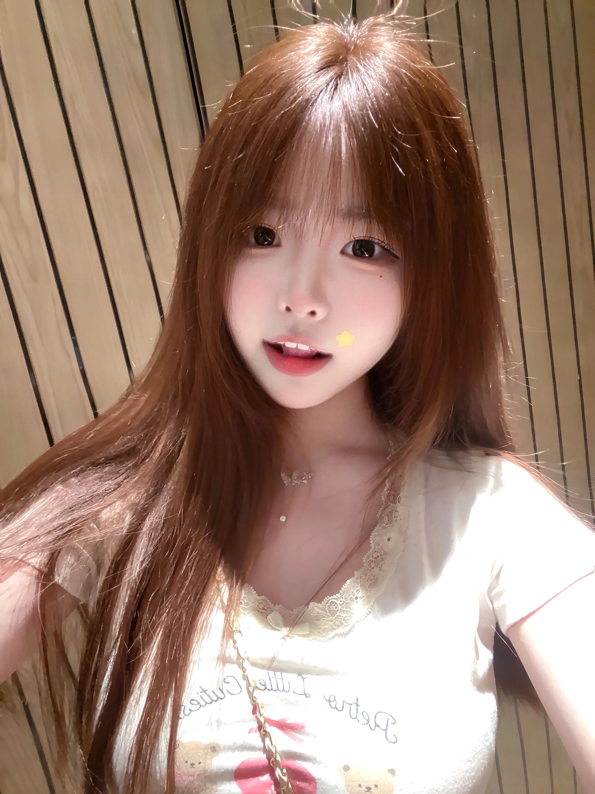 闵行 梦宝 🉑🈚🍑 童颜巨乳 Gallery 5