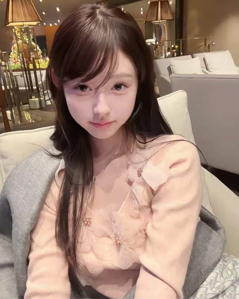 奶盖 极致小萝莉 天然无整 听话懂事 Gallery 6