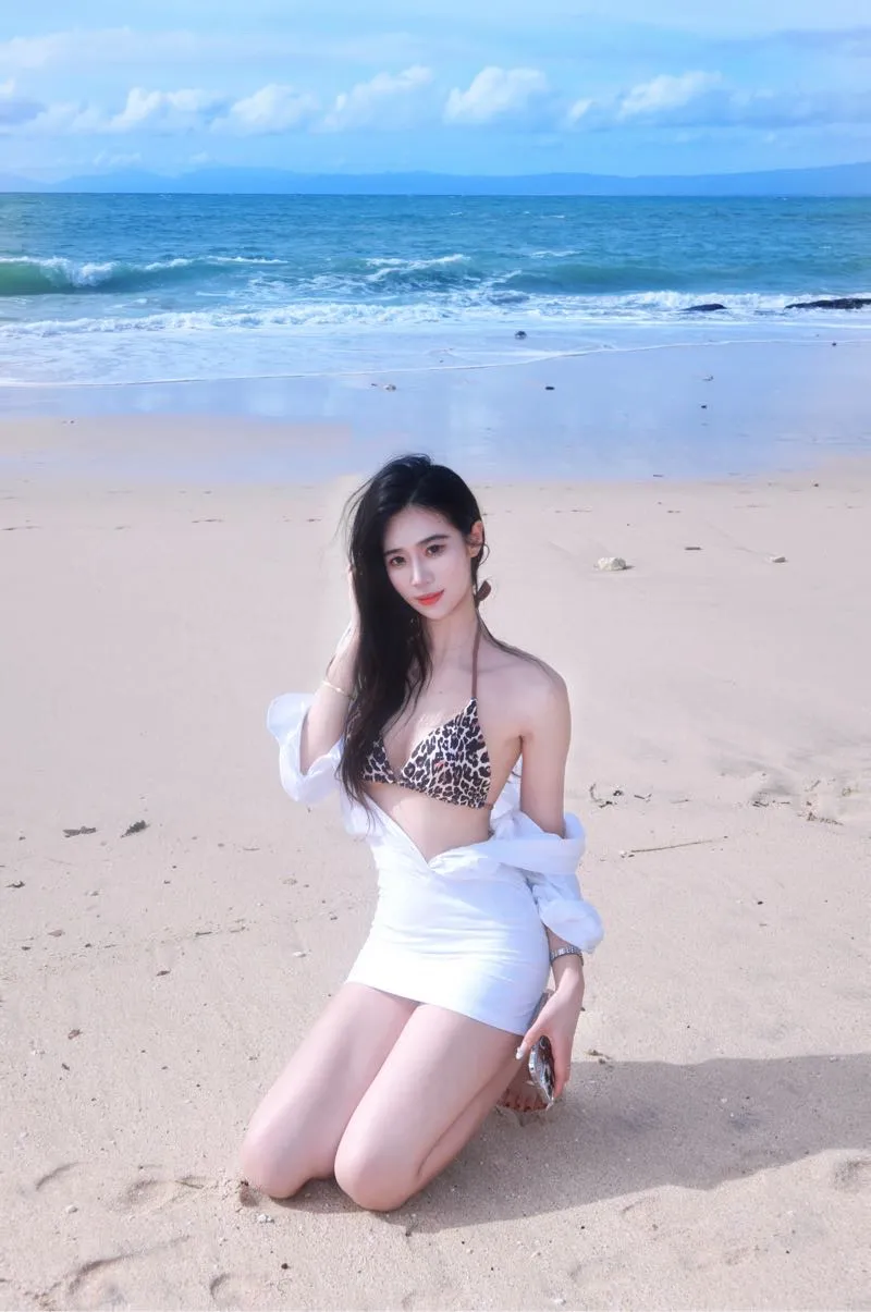 上海🦜清清 Gallery 1