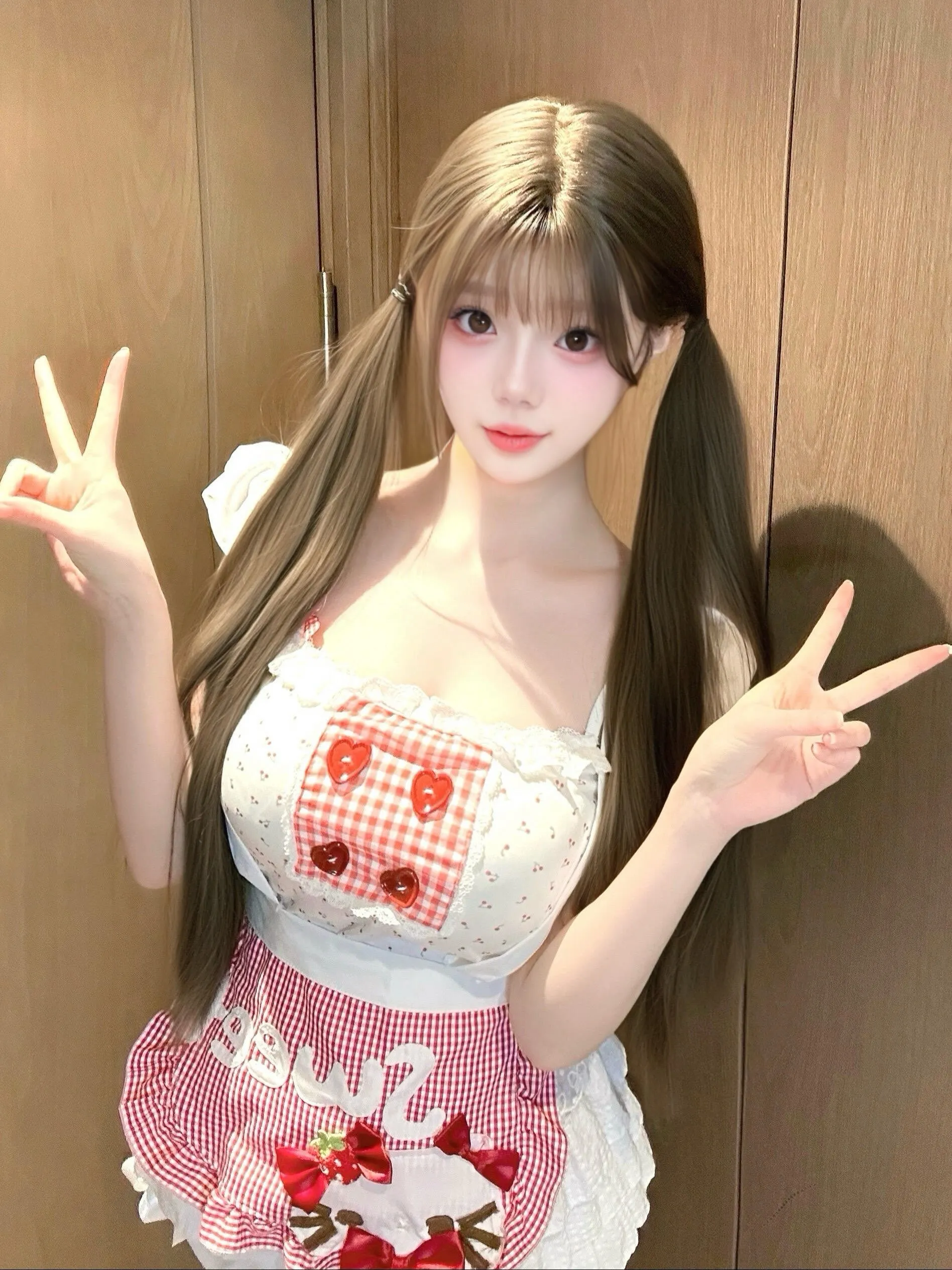 静安 熙宝 双马尾小萝莉 舌吻69都🉑 Gallery 3