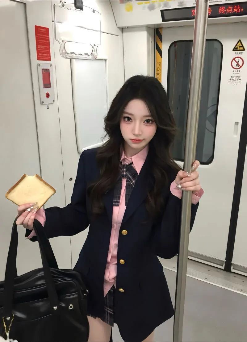 07清纯嫩妹 思思 Gallery 3