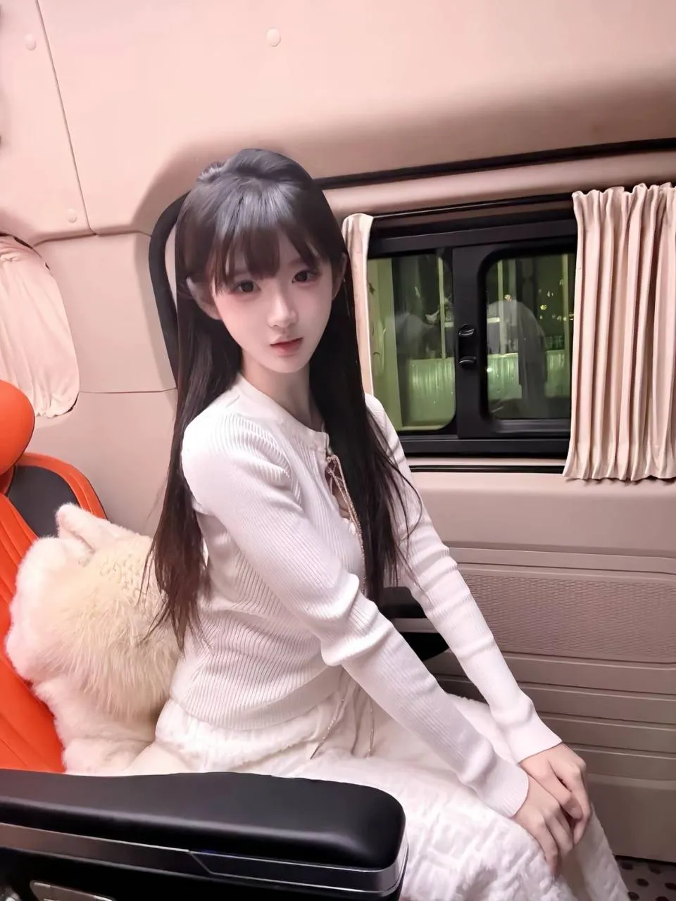 一线天馒头逼水超多骚浪纯 贝儿 Gallery 2