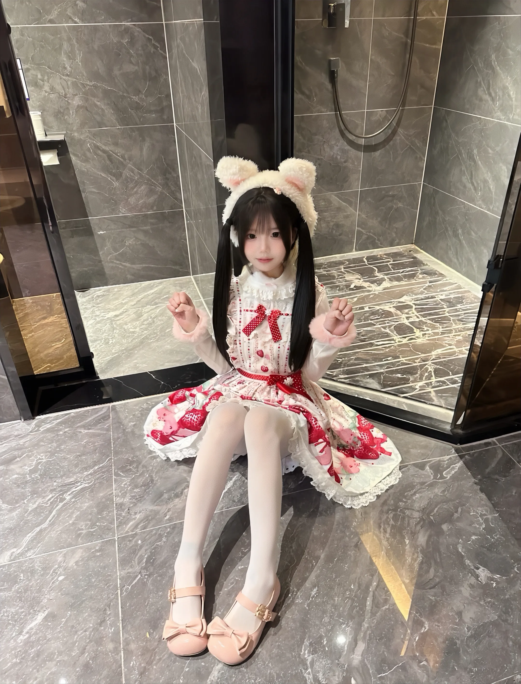 小甜08年双马尾萝莉