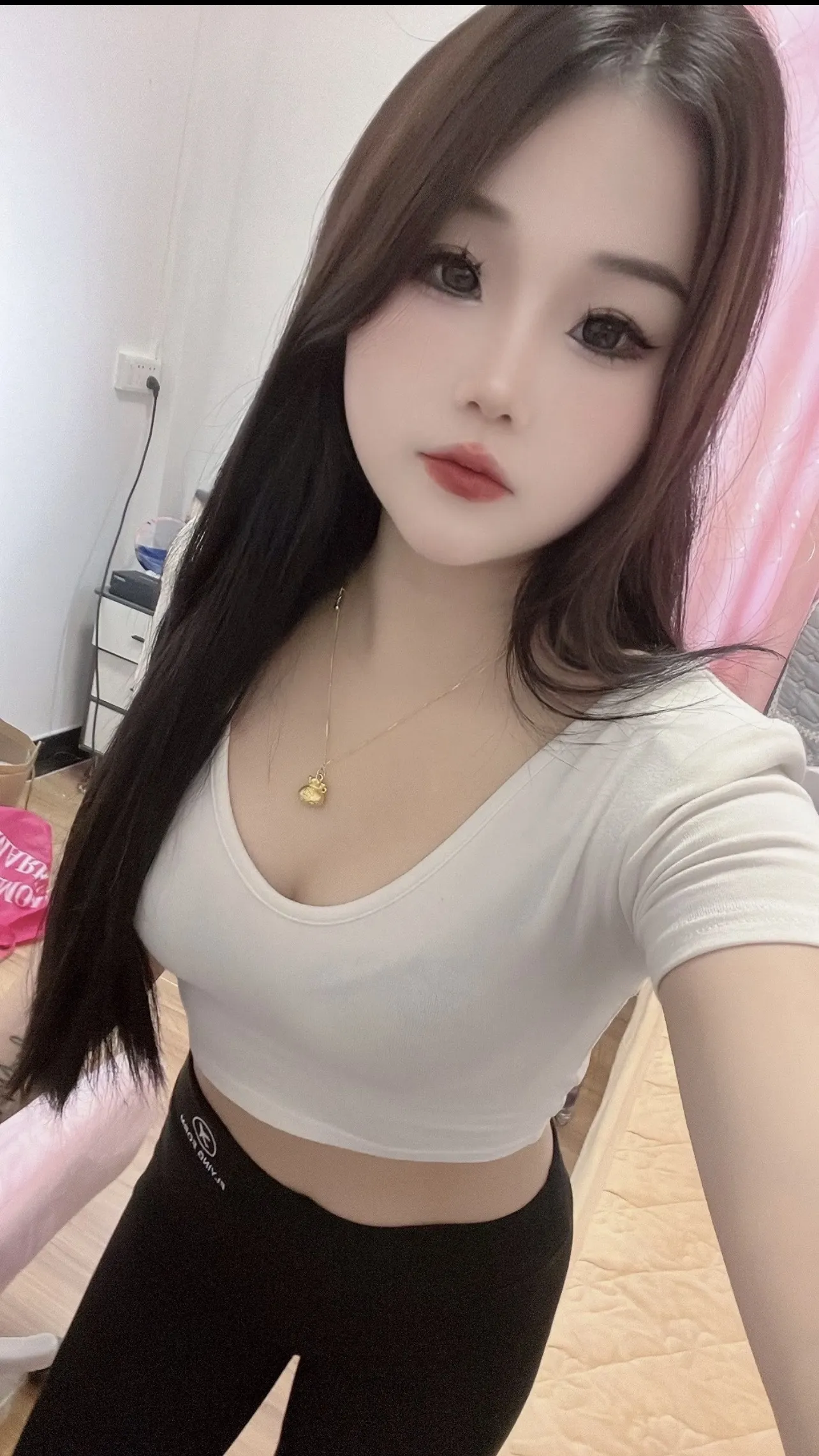 高中毕业06图图新人下海 Gallery 1