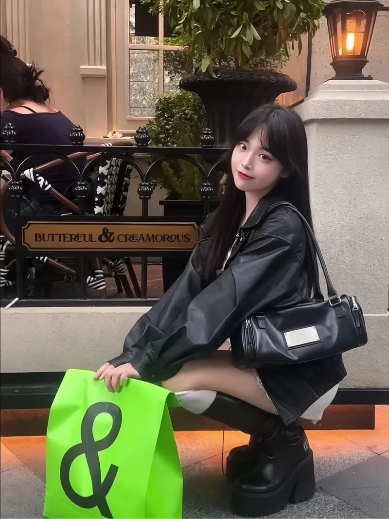 雅可 懒懒睡不醒 真正真实06后（白小纯） Gallery 4