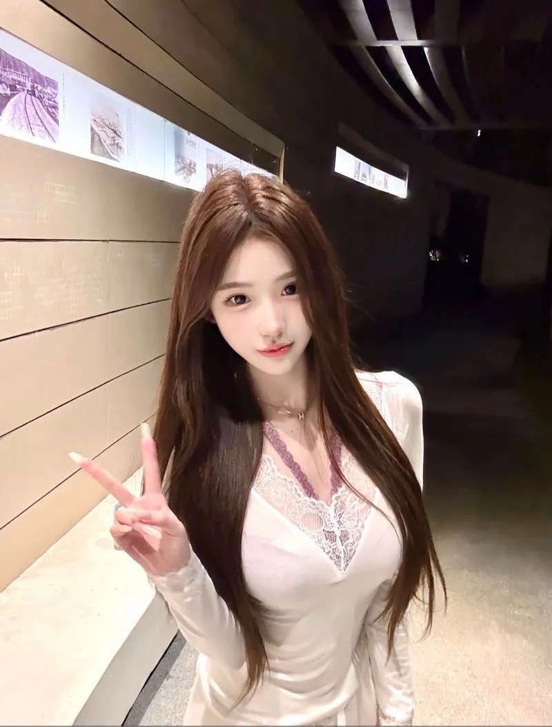 莫莫 富贵🏠 可御可纯 高颜值妹妹 Gallery 2