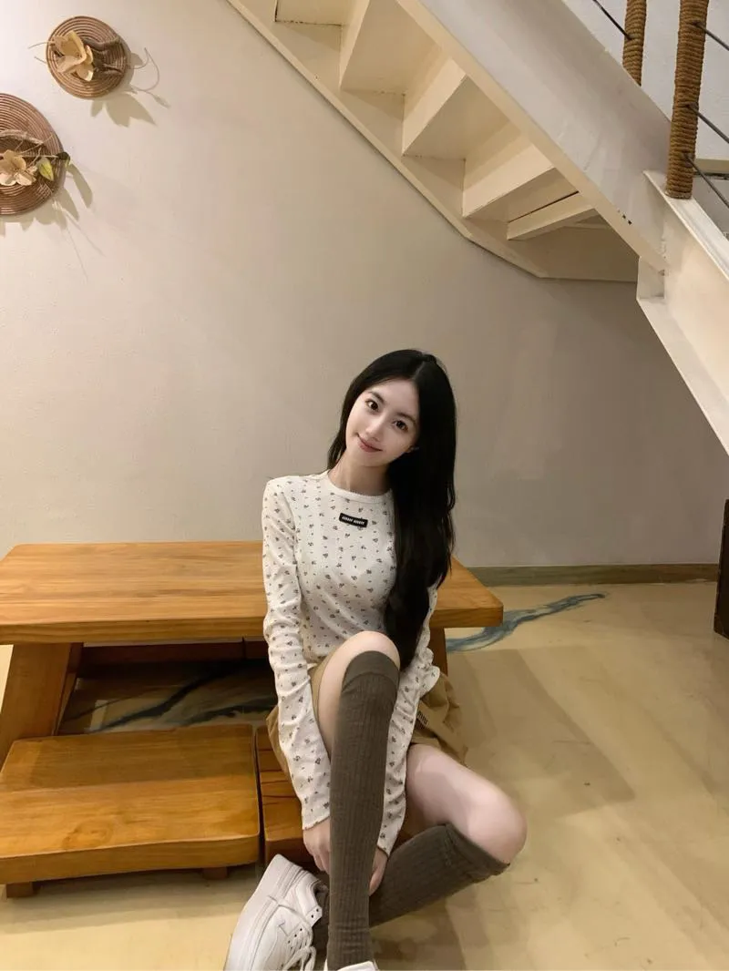 4504C-大学生静安清纯在校大学生大长腿 Gallery 5