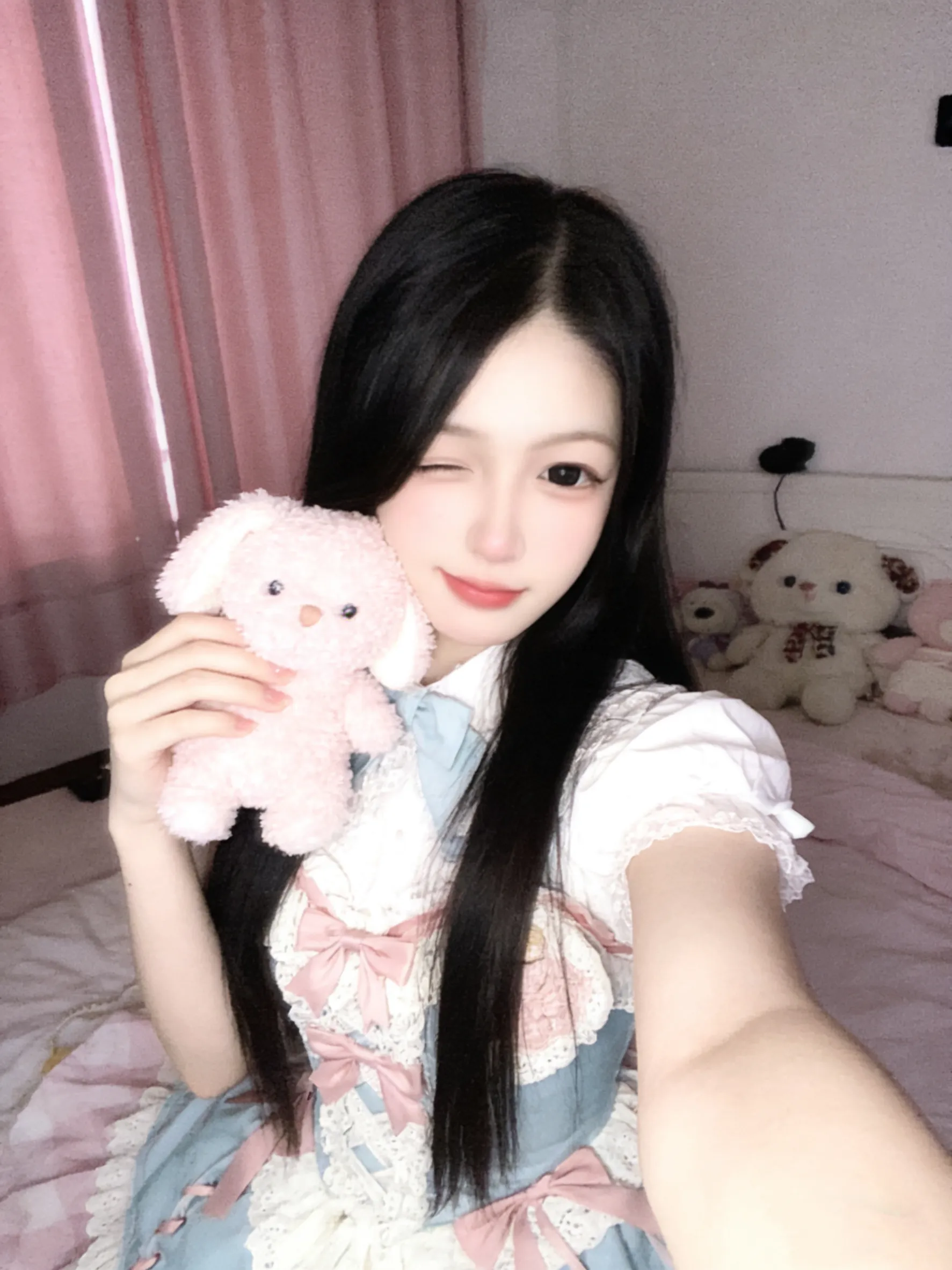 闵行；蜜蜜 Gallery 3