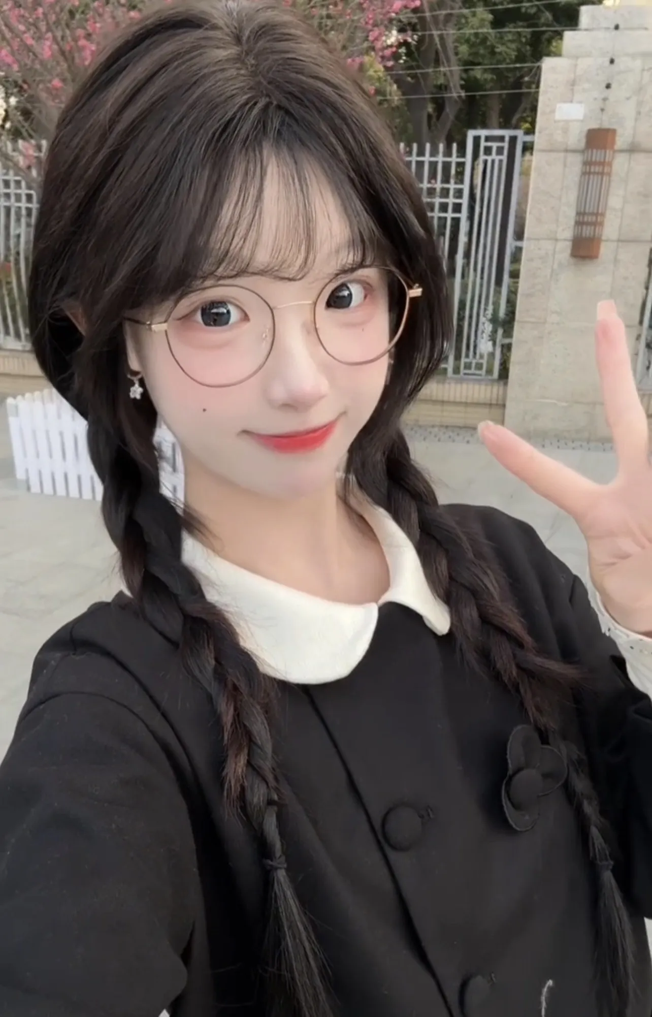 极品学妹妍芯 上海首开 Gallery 5