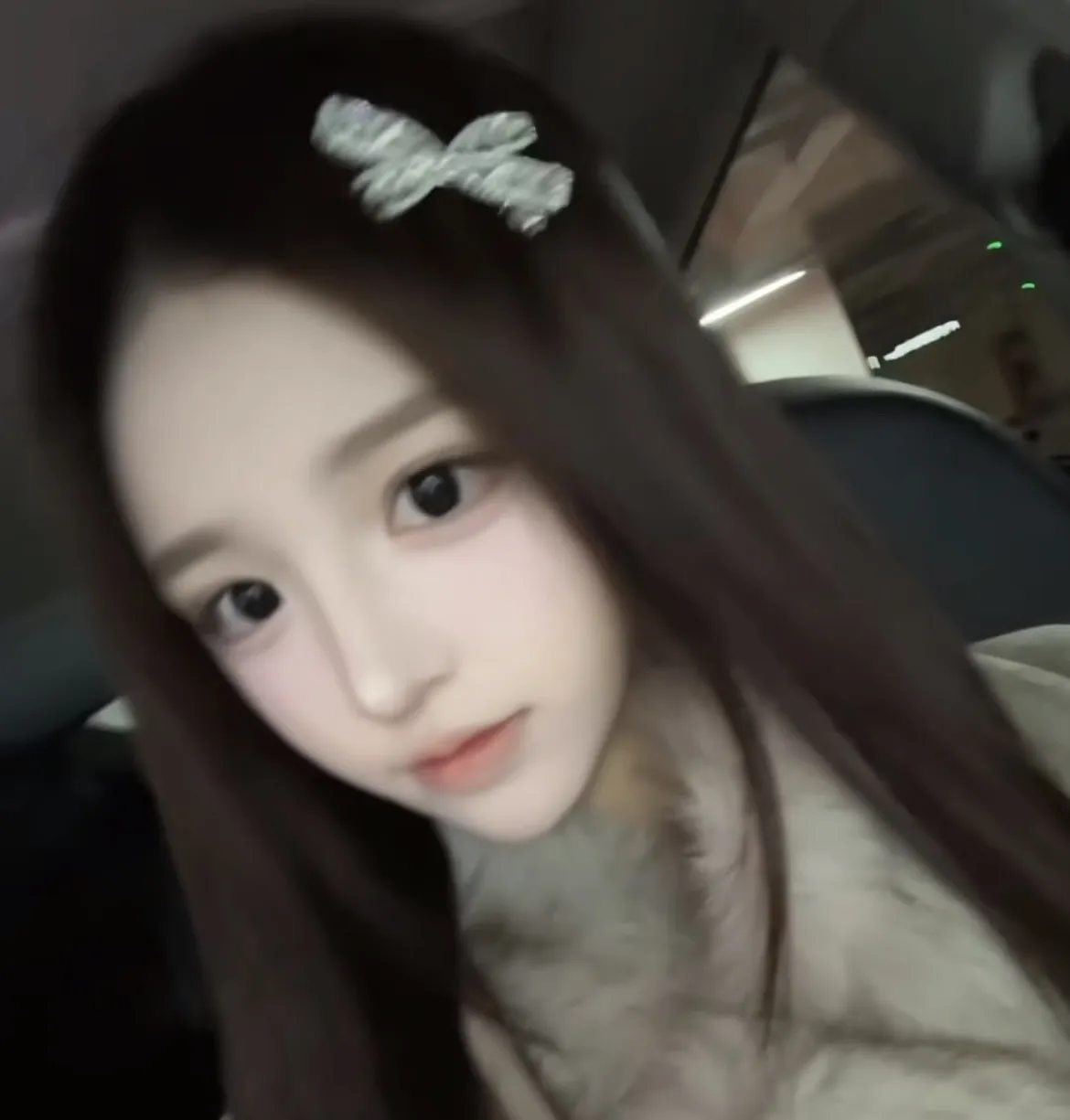 黄埔 米妮 大二在校生 白小纯