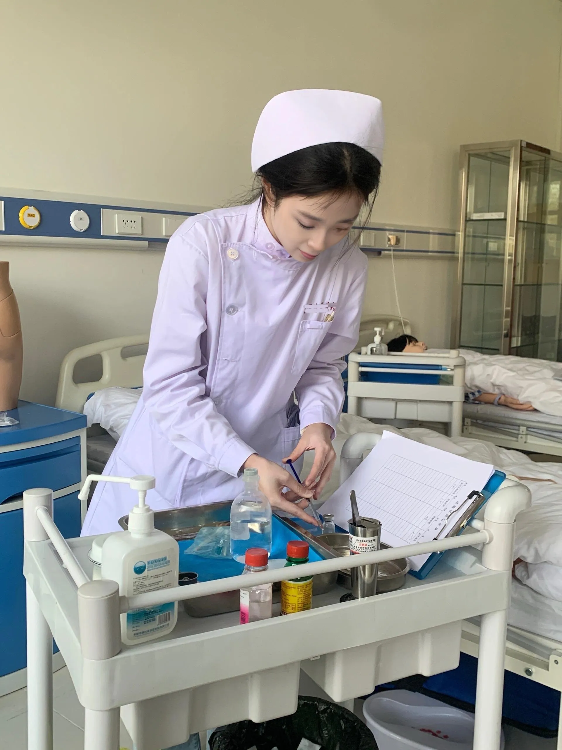 实习护士露露 短暂兼职 Gallery 6