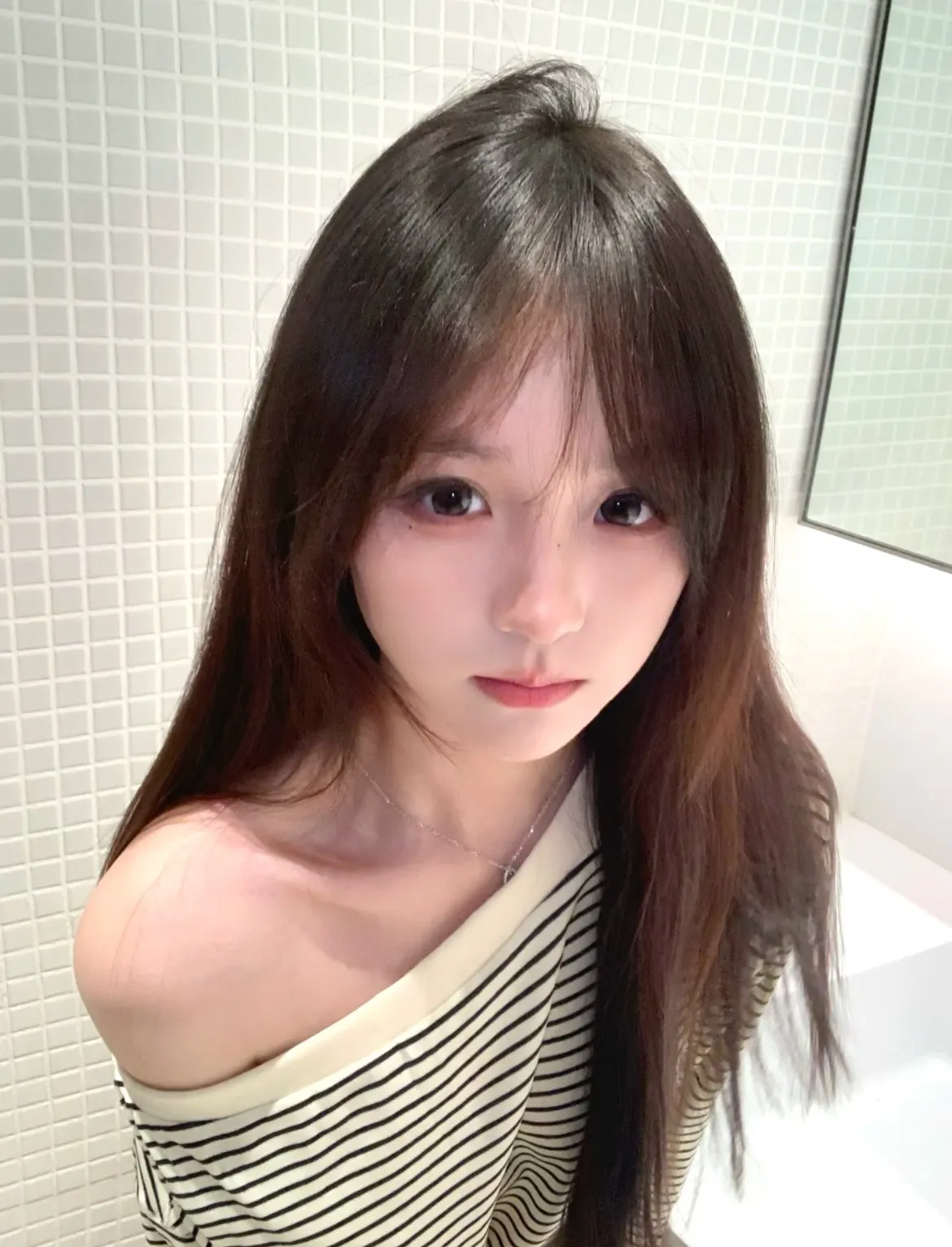 雨羽 新人下海完美😍白小纯 Gallery 1