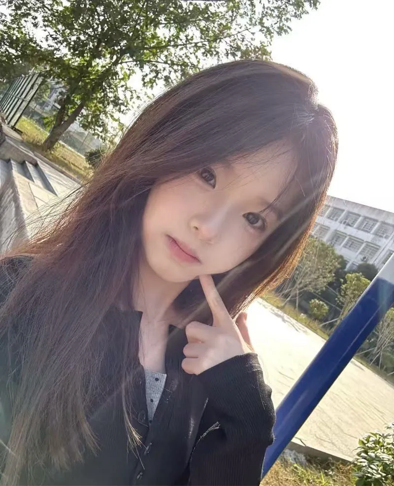 松江 奶糖 粉嫩少女 极品白小纯 Gallery 4