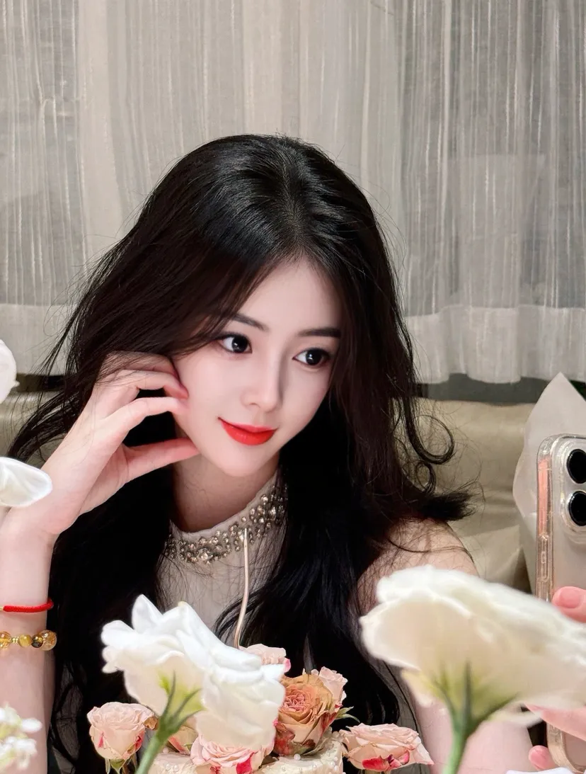 新加坡混血 玫瑰 精通三门语言 高情商 Gallery 6